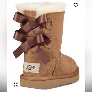 Toddler UGG Bailey Bow II Booties - Tan size 6 NWT
